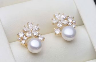 Real freshwater pearl flower earrings