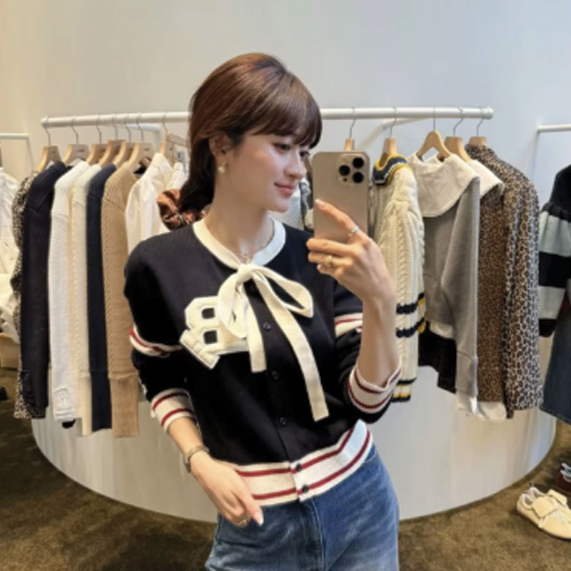 Geyalovvy Japanese College Style Cardigan Image 1