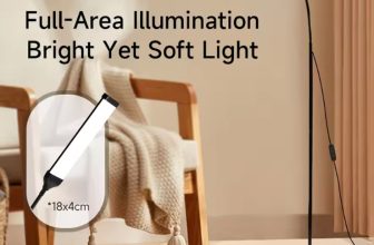 Adjustable gooseneck dimmable LED floor lamp