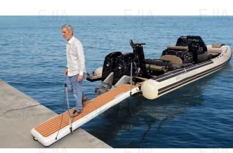 2×0.6×0.15m Inflatable Floating Dock Gangway Platform