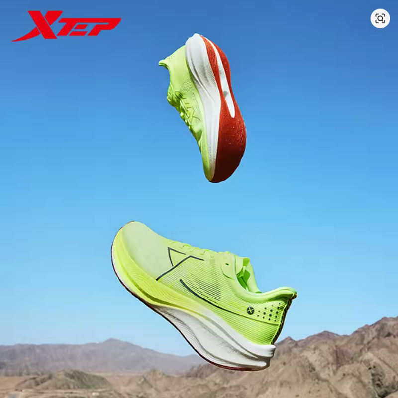 Xtep 260X men's summer running shoes strong propulsion - breathable mesh upper detail