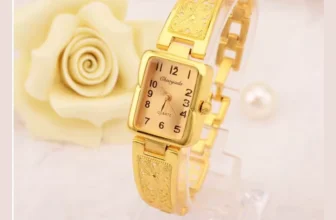 Vintage Bracelet Watch Rectangle Dial Quartz Watch Women