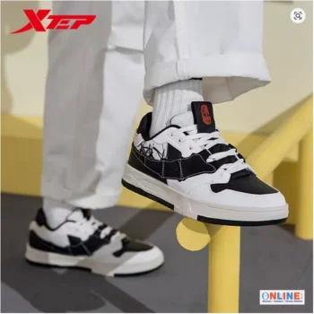 Xtep Skateboarding Shoes Street Style Skate Shoes Men