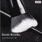 kvd-foundation-brush-bionic-bristles-09